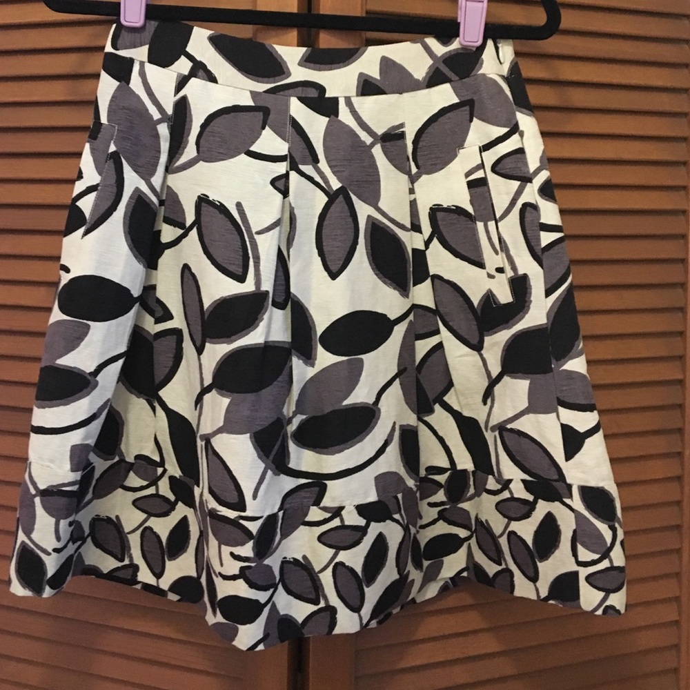 BCBGmaxazria Kailin skirt 0 Black gray NWT